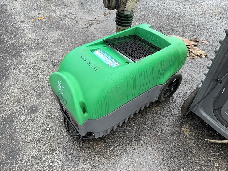 drizair-lgr2000-dehumidifier-support-equipment-image-1