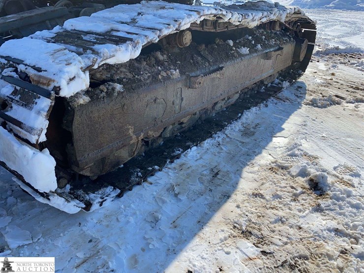 liebherr-r924-image-20