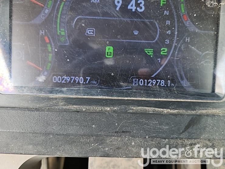 2014-komatsu-wa270-7-image-31