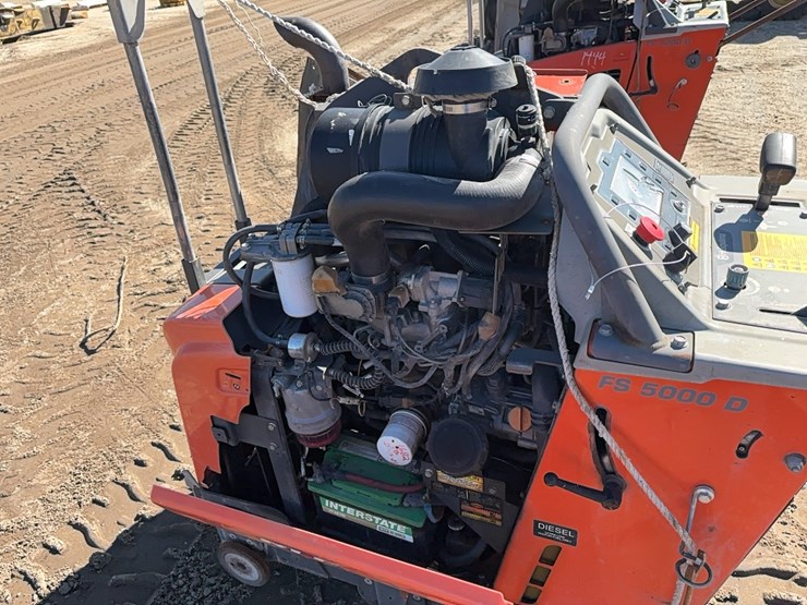 husqvarna-fs5000d-image-5