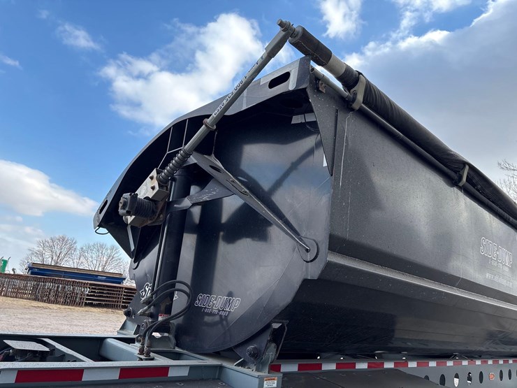 2015-smithco-side-dump-image-27