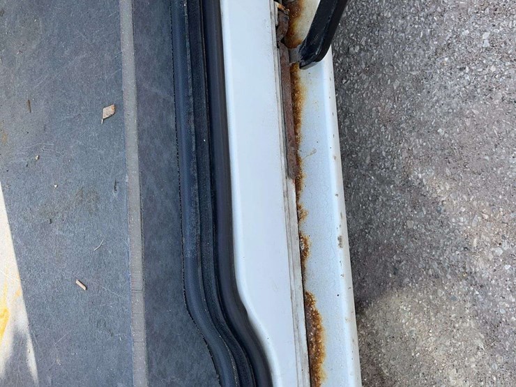 2012-ford-transit-connect-image-29