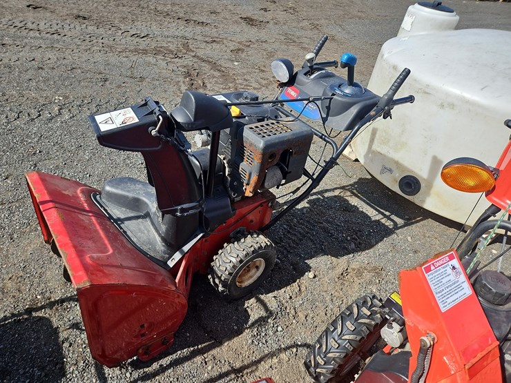 toro-power-max-926-snowblower-image-2