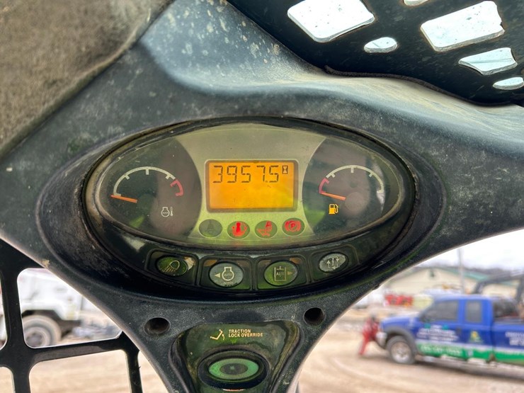 bobcat-t590-image-20