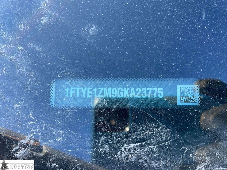 2016-ford-transit-image-9