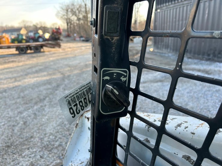 2015-bobcat-t590-image-25