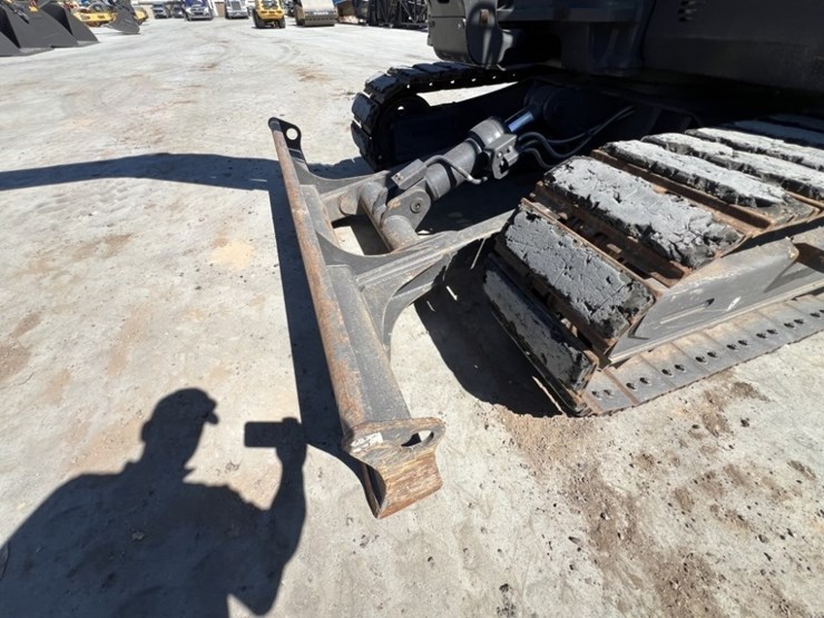 2024-volvo-ecr88d-image-19