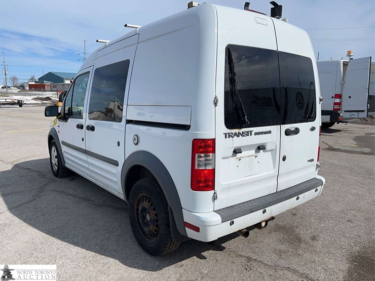 2012-ford-transit-connect-image-3