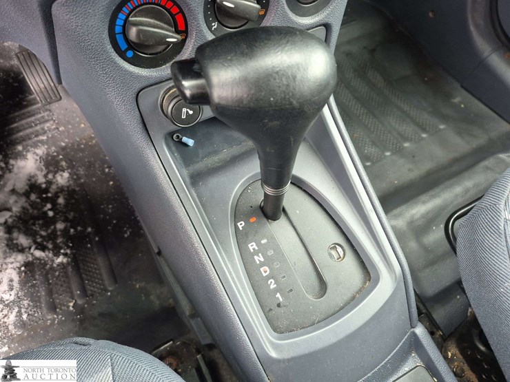 2013-ford-transit-connect-image-13