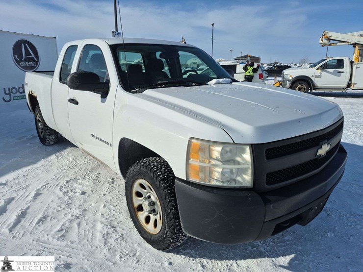 2008-chevrolet-silverado-1500-image-7