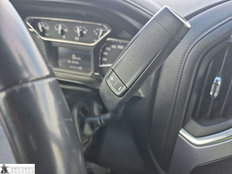 2020-gmc-sierra-2500hd-image-17