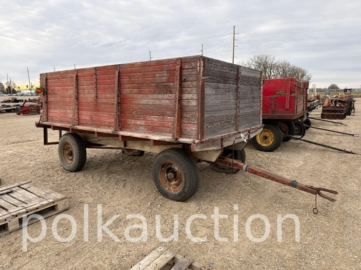 2212---wagon---12'-x-7'-(tax)---from-the-larry-polk-estate-image-3