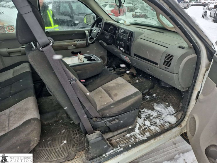 2008-chevrolet-silverado-1500-image-27