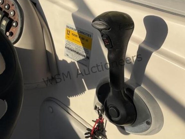 2002-competitive-trailer-w/-23ft-boat-image-17