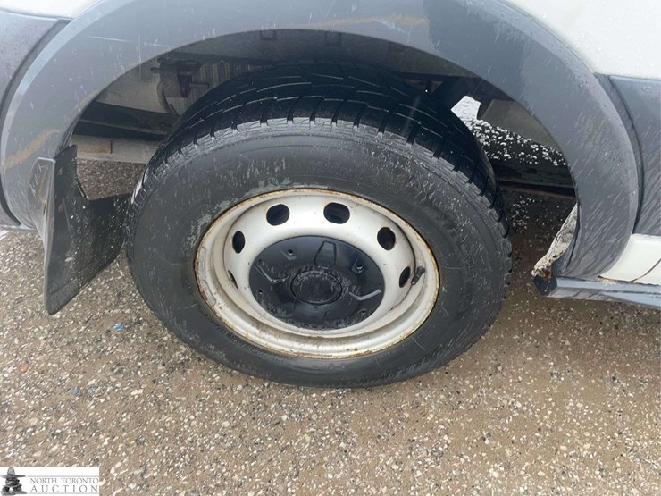 2018-ford-transit-image-24