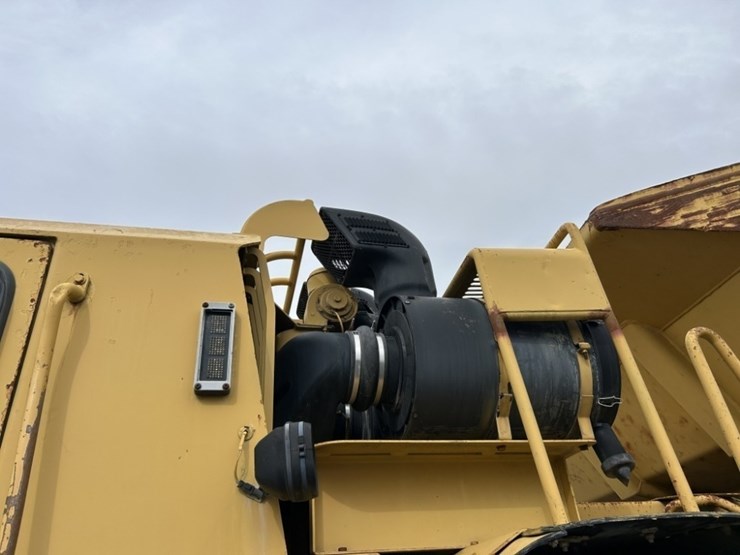 2009-caterpillar-ad55b-image-33