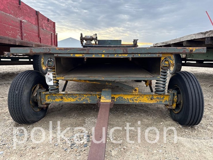 2214---metal-trailer---107"-x-65"---from-the-larry-polk-estate-image-3