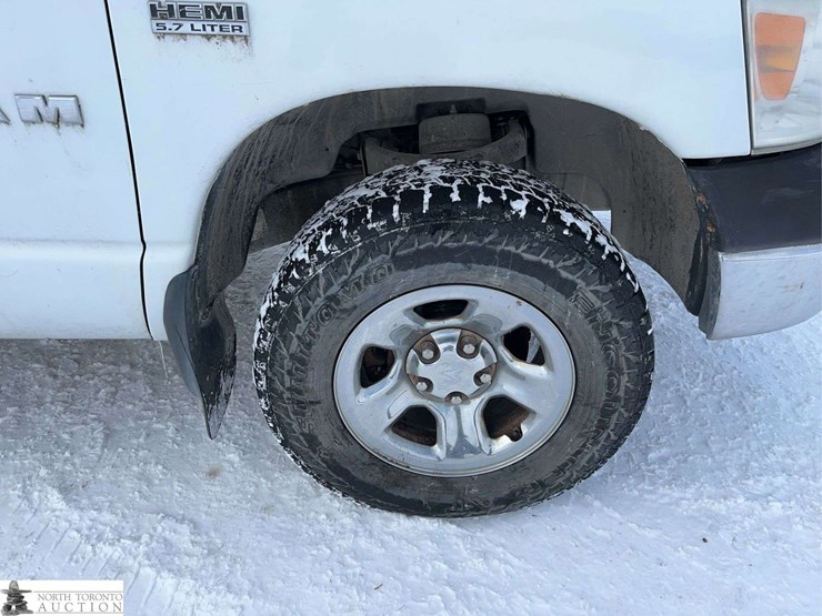 2008-dodge-ram-1500-image-10