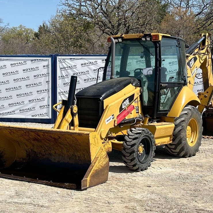 2011 CATERPILLAR 420E