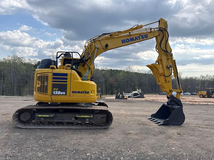 2022-komatsu-pc138us-image-7