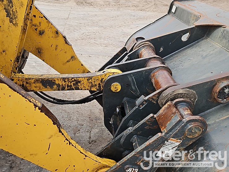 2014-komatsu-wa270-7-image-13