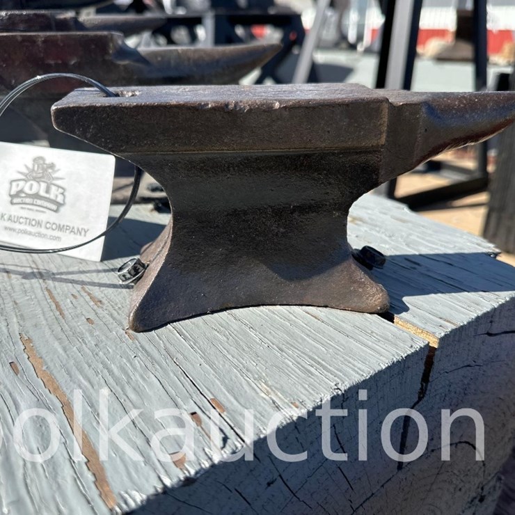 1721 - 8.5" x 2" ANVIL - FROM THE HARLAN BEER ESTATE