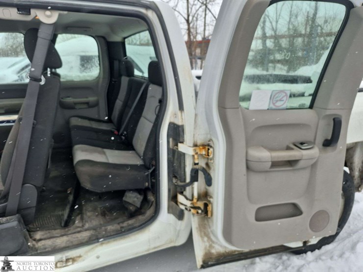 2008-chevrolet-silverado-1500-image-17