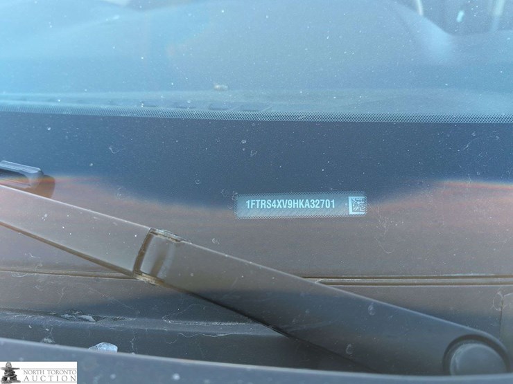 2017-ford-transit-image-15