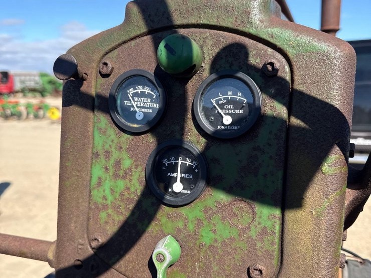 john-deere-50-image-7