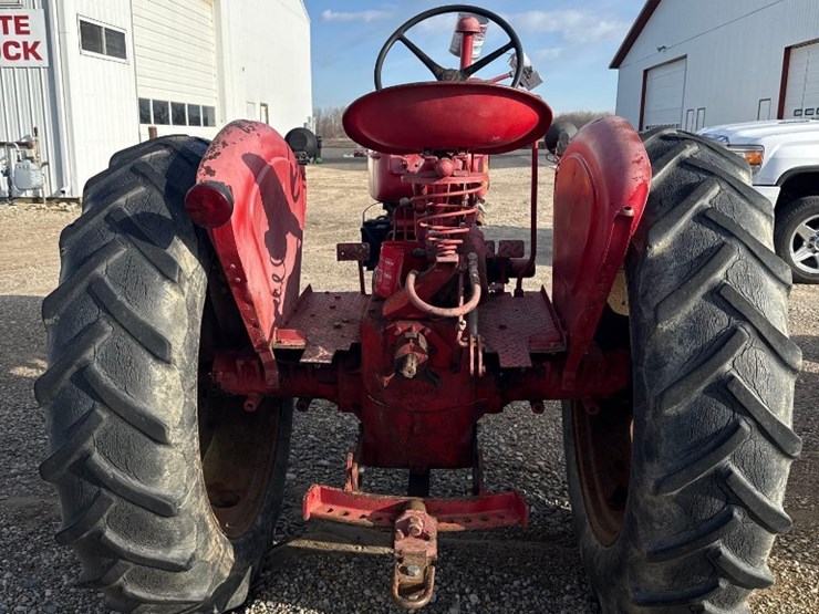 massey-ferguson-33-image-4