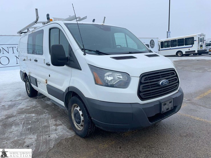 2016-ford-transit-image-7