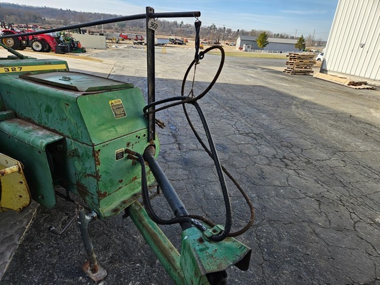 john-deere-327-image-12