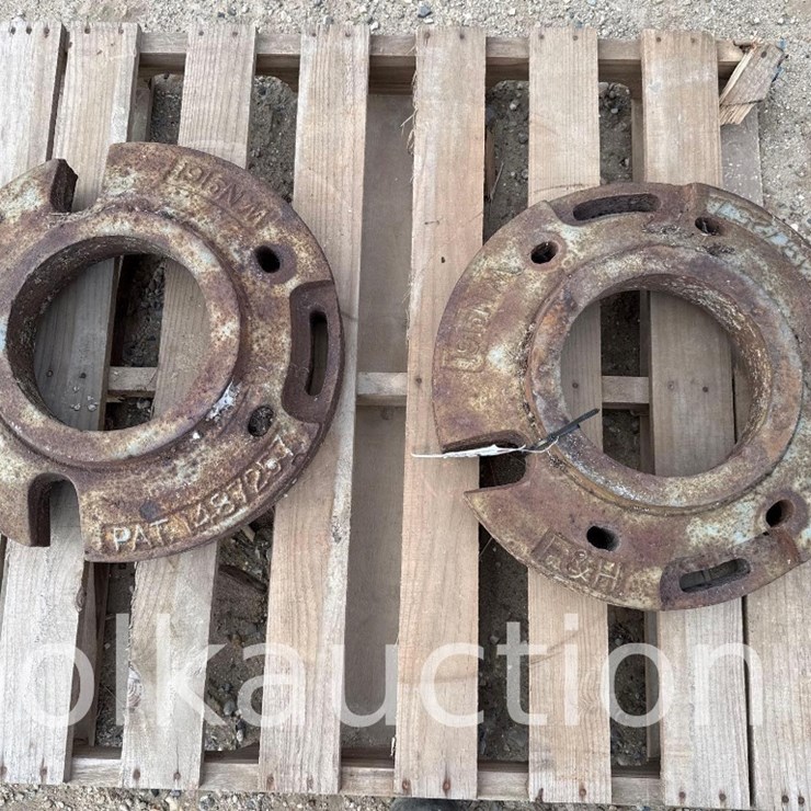 2223 - (2) F & H REAR WEIGHTS (SOLD x $) - FROM THE LARRY POLK ESTATE