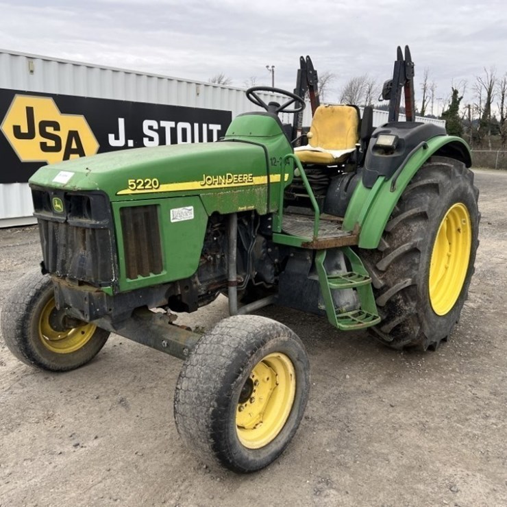 2002 JOHN DEERE 5220
