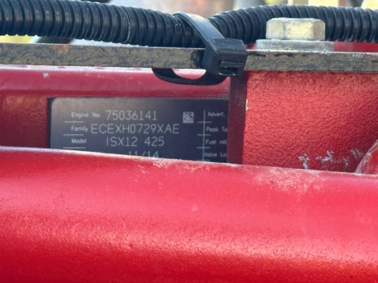 2015-kenworth-t880-image-11