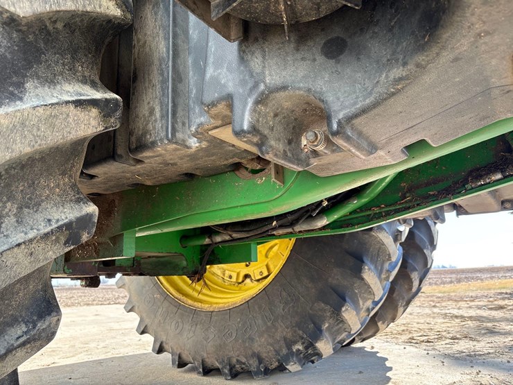 1997-john-deere-7810-image-33