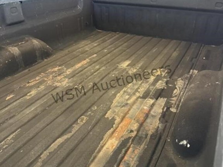 2019-chevrolet-silverado-2500hd-image-10