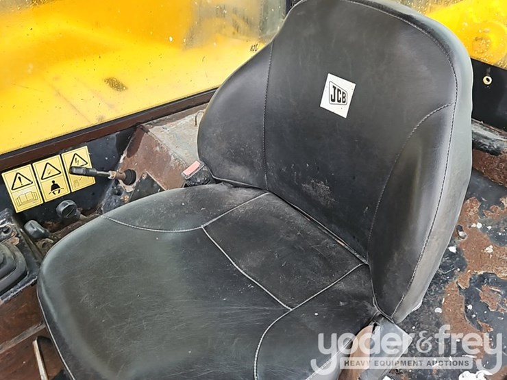 2017-jcb-507-42-image-26