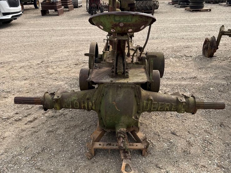 john-deere-a-image-3