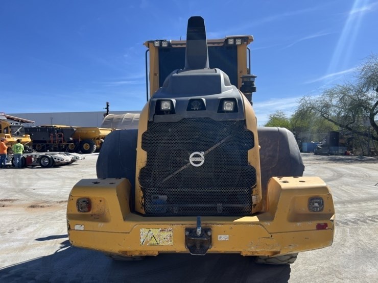 2020-volvo-l70h-image-4