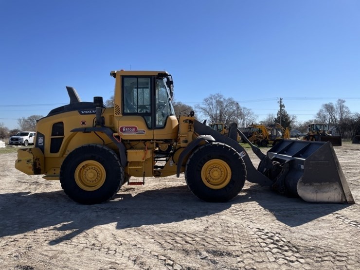 2023-volvo-l70h-image-6