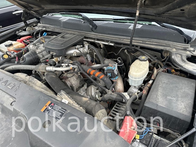 2012-chevrolet-3500hd-image-11