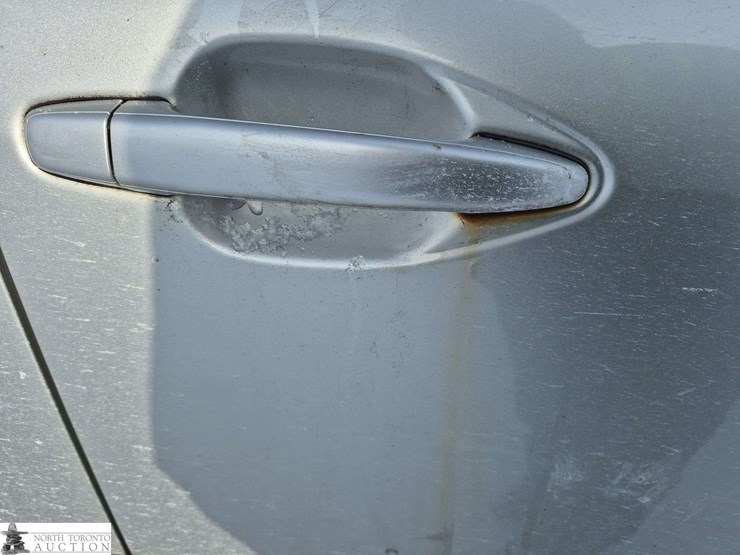 2005-lexus-rx330-image-30