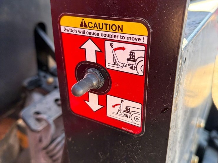 2040---boss-smart-shield-power-v-dxt-snow-blade---9'2",-like-new-image-8