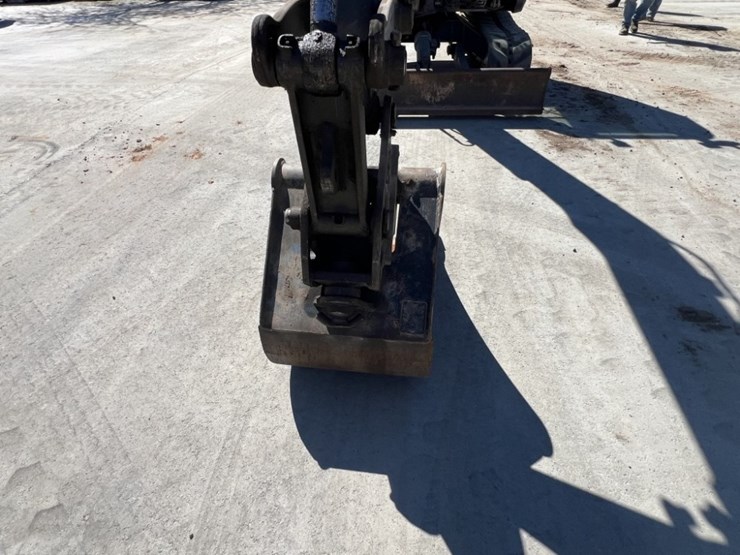 2013-volvo-ecr58-image-9