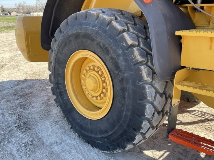 2023-volvo-l70h-image-12