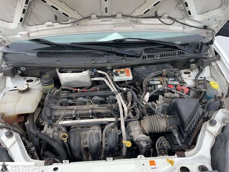 2012-ford-transit-connect-image-11