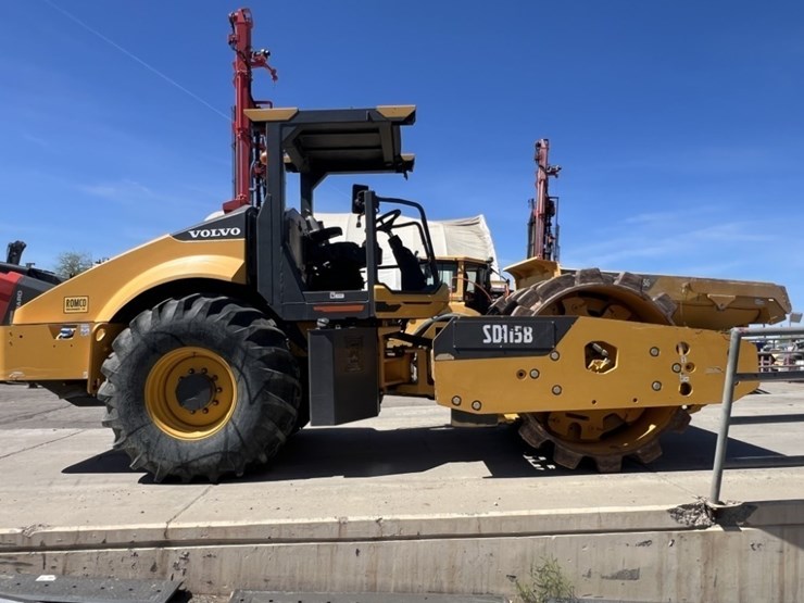 volvo-sd115b-image-6