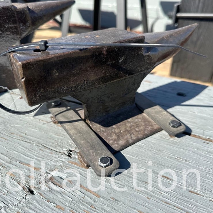 1720 - 10" x 2.25" ANVIL - FROM THE HARLAN BEER ESTATE