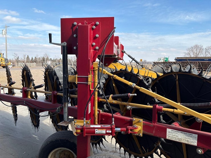 darf-1017-fd-wheel-rake--1-owner-image-12